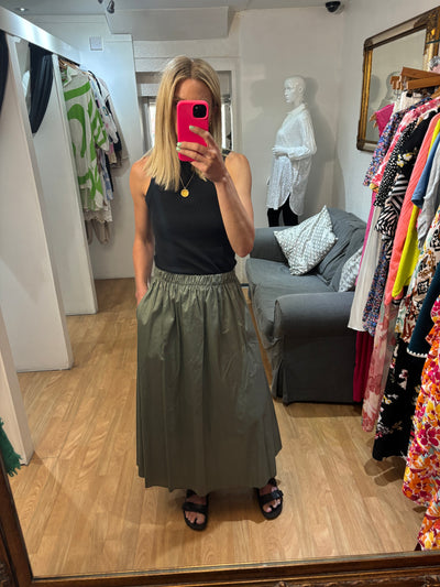 Midi skirt